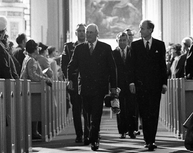 0_1972_universite_artic_2