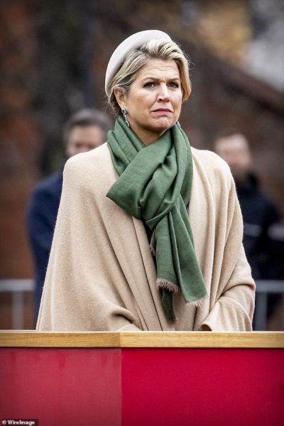 50260291-10181585-image-a-86_1636470509020