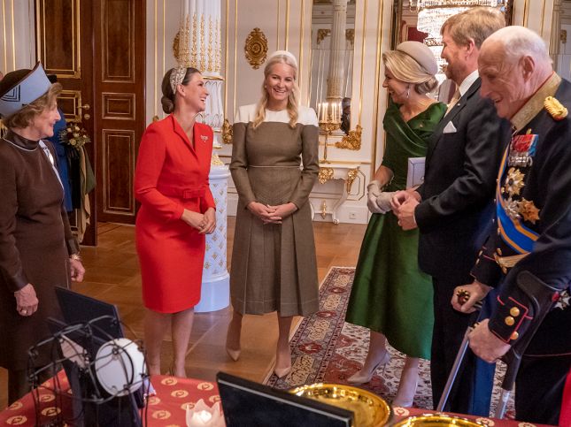 6cf7dccdb8e746a9a634cae45b2e96d6618a762e2f513