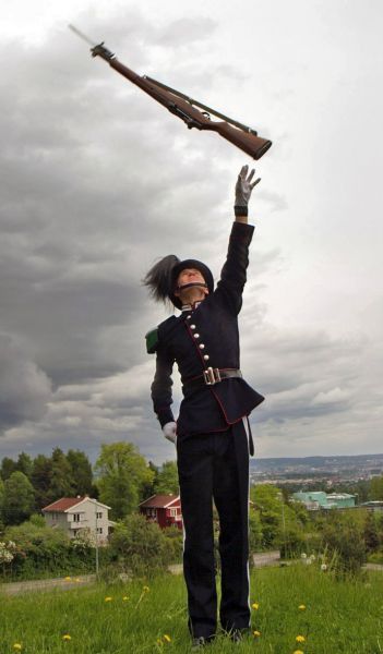 "Thriller" joué par la Garde Royale Britannique ! - Centerblog