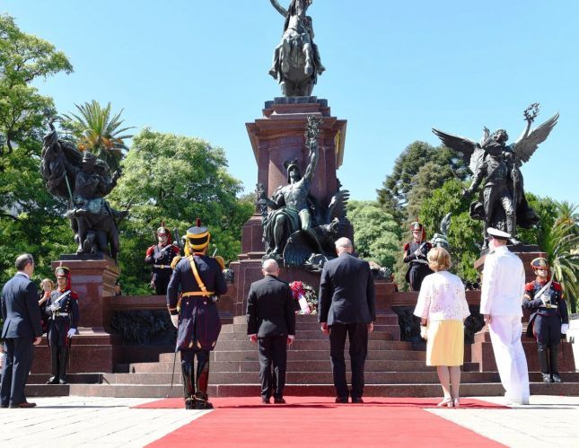 H_S_J1_casa__rosada_19