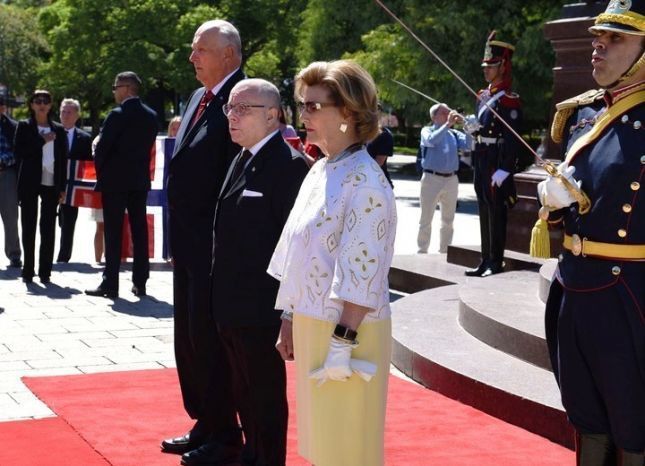 H_S_argentina_depot_gerbe_1