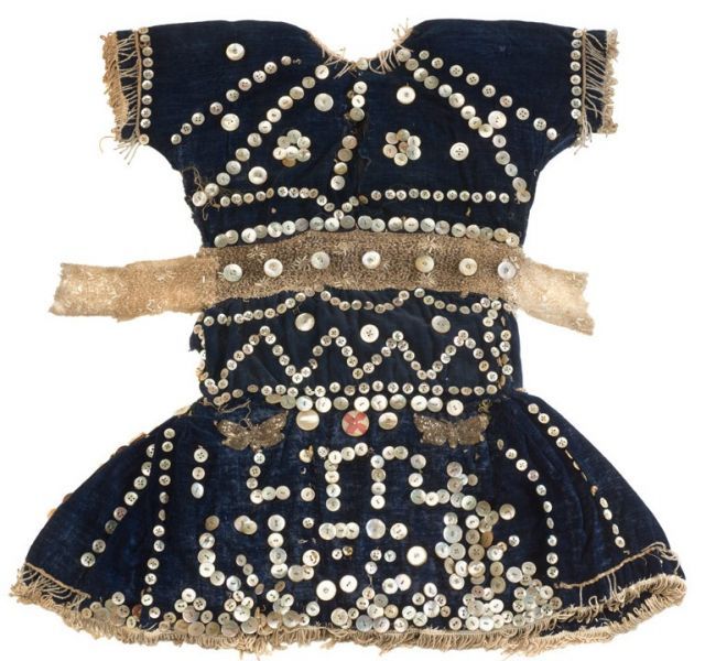 Pearly_queenie_dresss_1bis_1