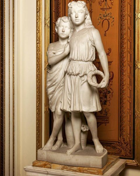 Reine_Maud_sculpture_1