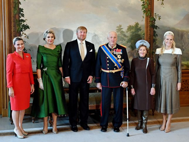 ddcb3373c1f7230b0931b832d4f9c22a618a7656d0492