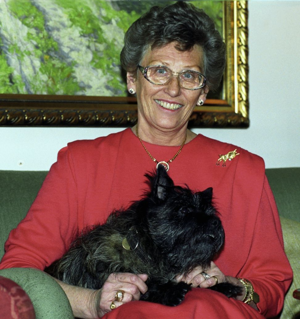 Princesse Astrid Ses Chiens De Compagnie princesse-astrid-ses-chiens-de-compagnie